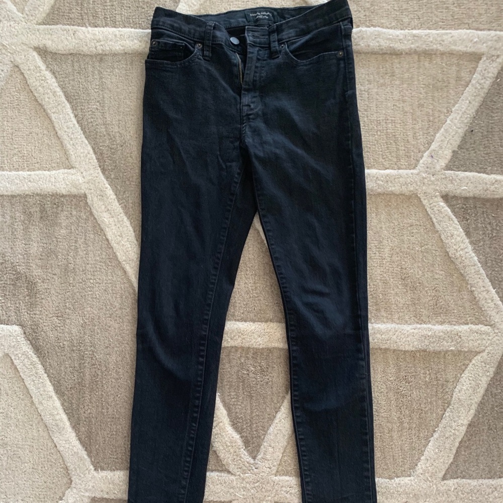 Banana Republic Black high rise skinny Size 26/02